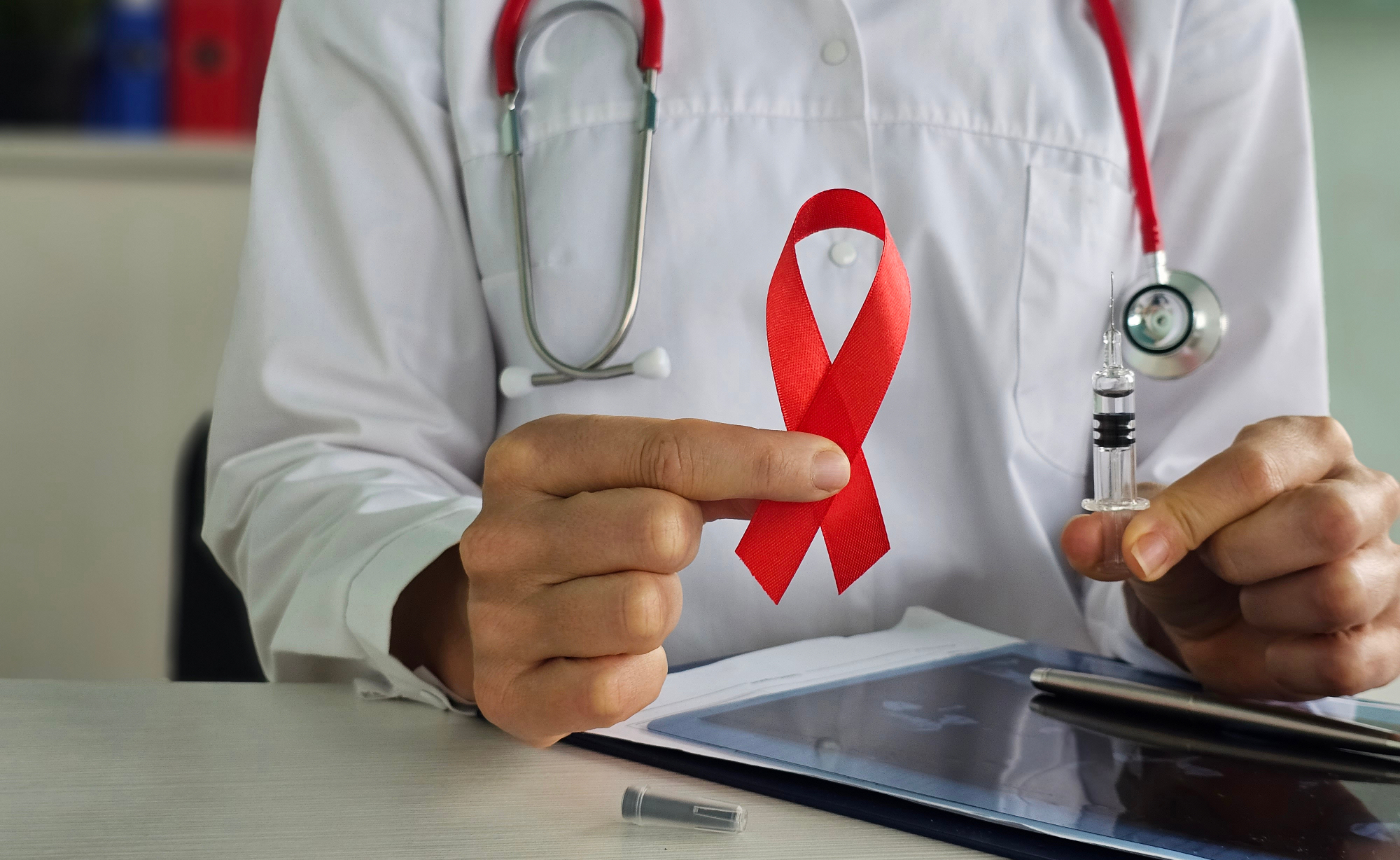 股价一度大涨20%！前沿生物达成约10亿美元BD交易，上市以来累计亏损或超16亿