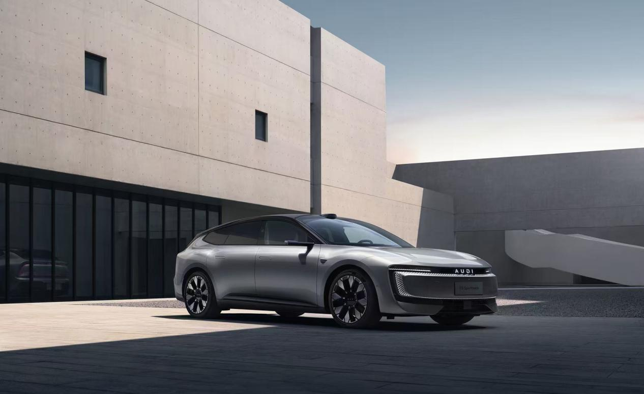 春晚抽车、三冠加身，奥迪E5 Sportback的破圈密码藏不住了