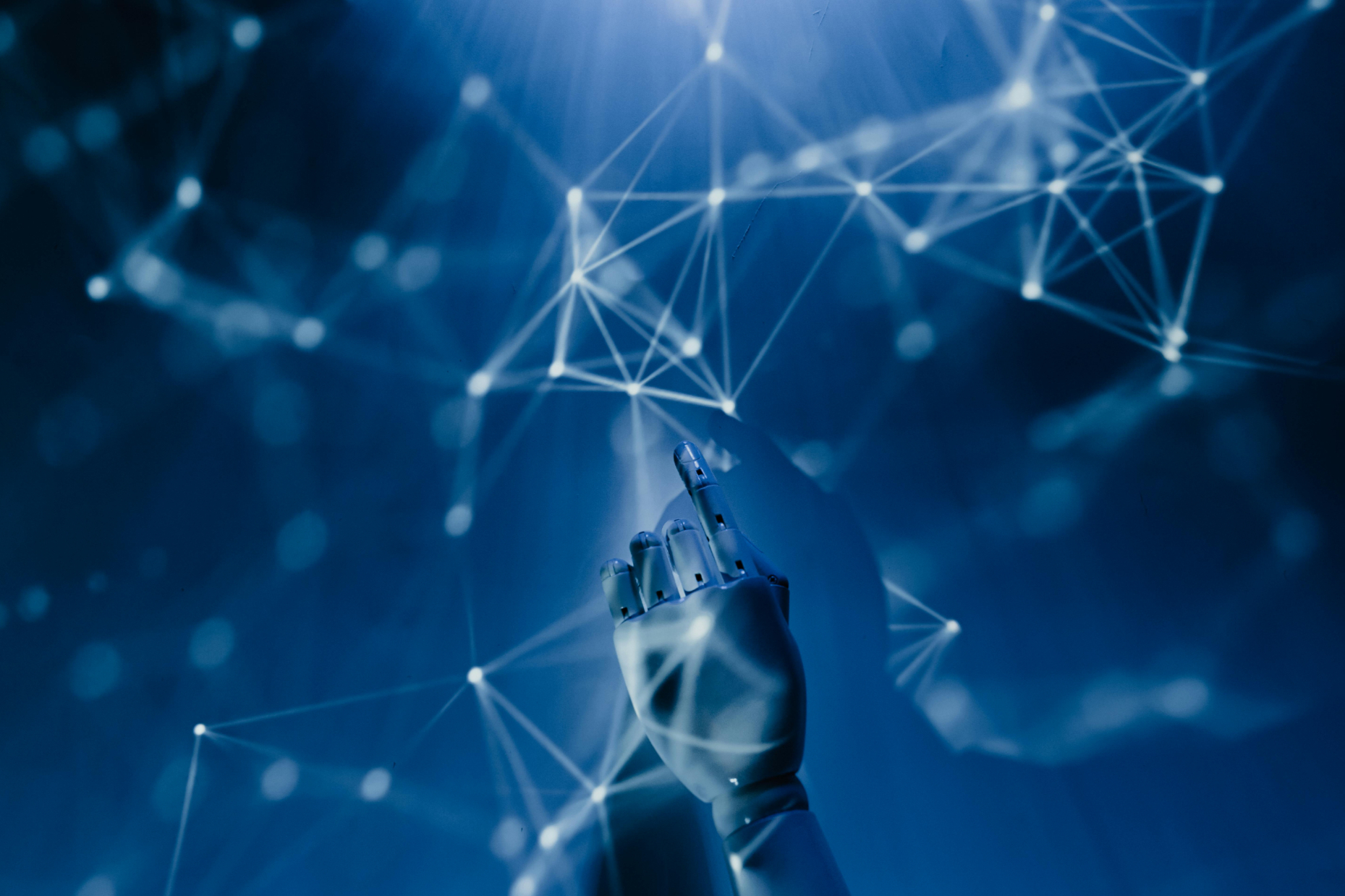 一周回本的商演暴富神话破灭后，人形机器人急寻“刚需市场”