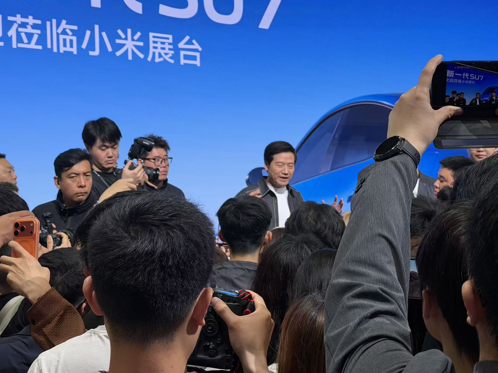 小米SU7新车型上市，起售价21.99万，性能再升级