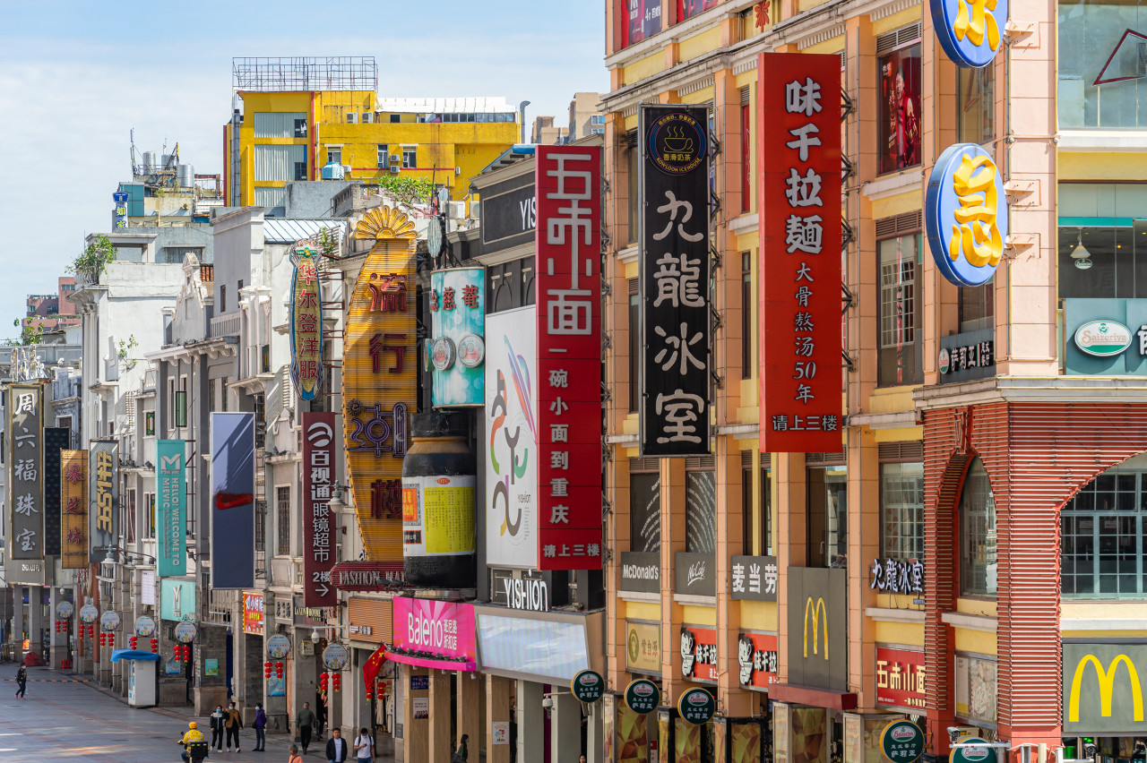 游客人数和旅游收入增速均超30%，经济第一大省领跑全国：清远潮汕成热门