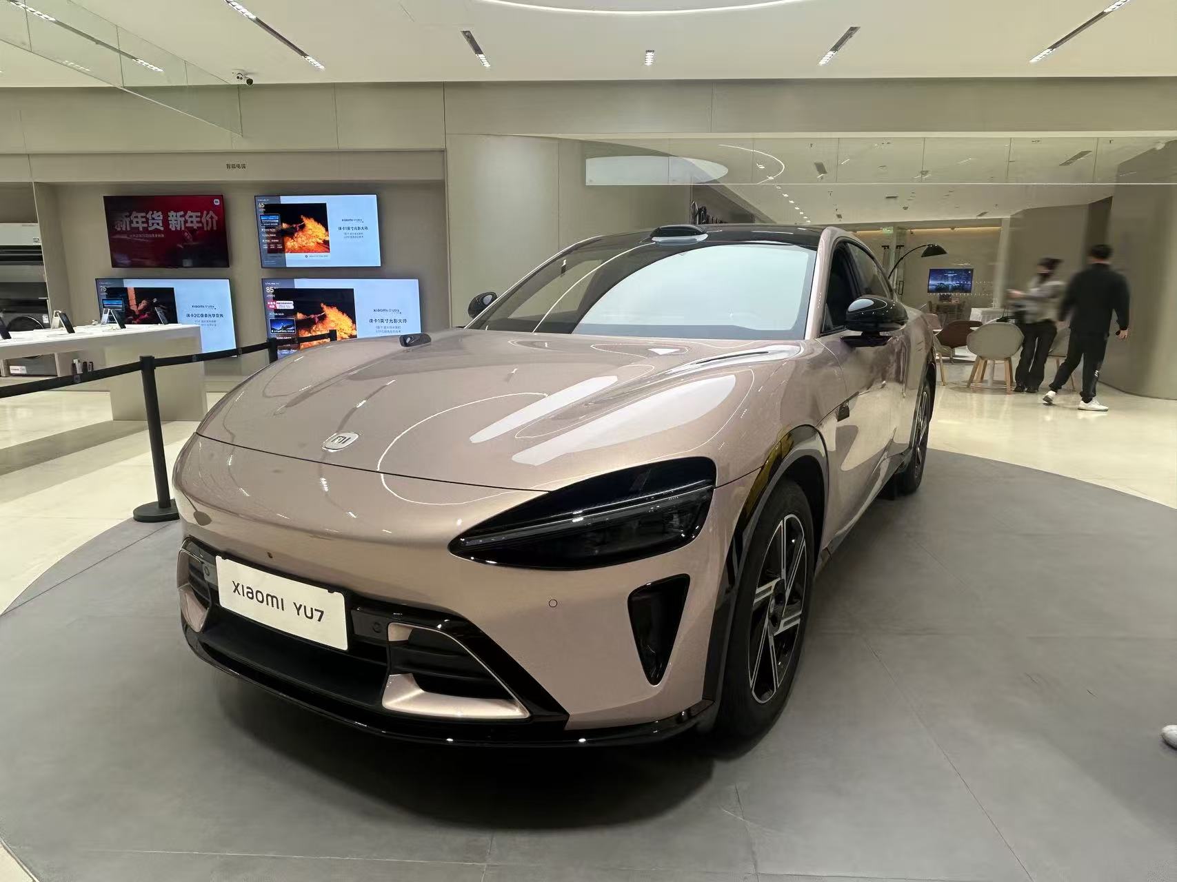 开年车市深度探访,宝马大幅降价促销,小米销售火爆,多品牌推出购置税补贴