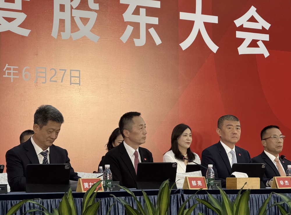 万科再无郁亮，先行离场的活下去倡导者