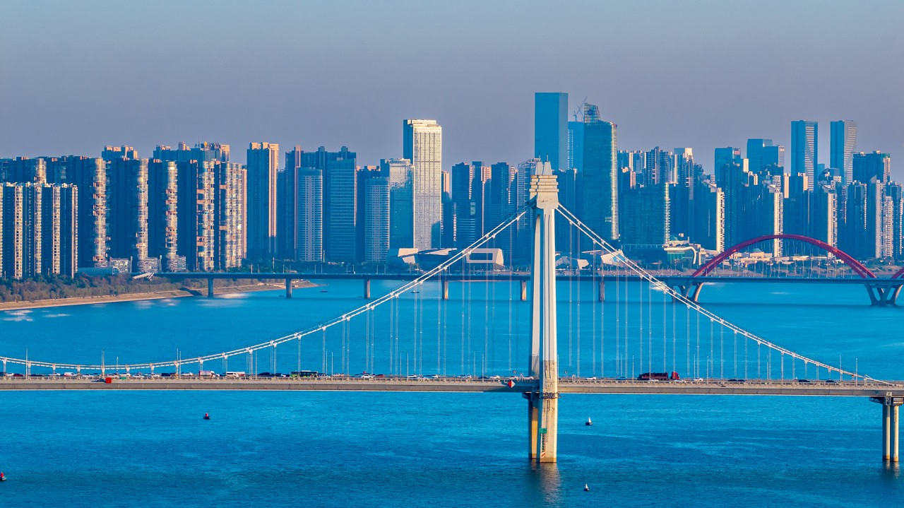 再提长株潭一体化，湖南为何急着把“三市变一城”？