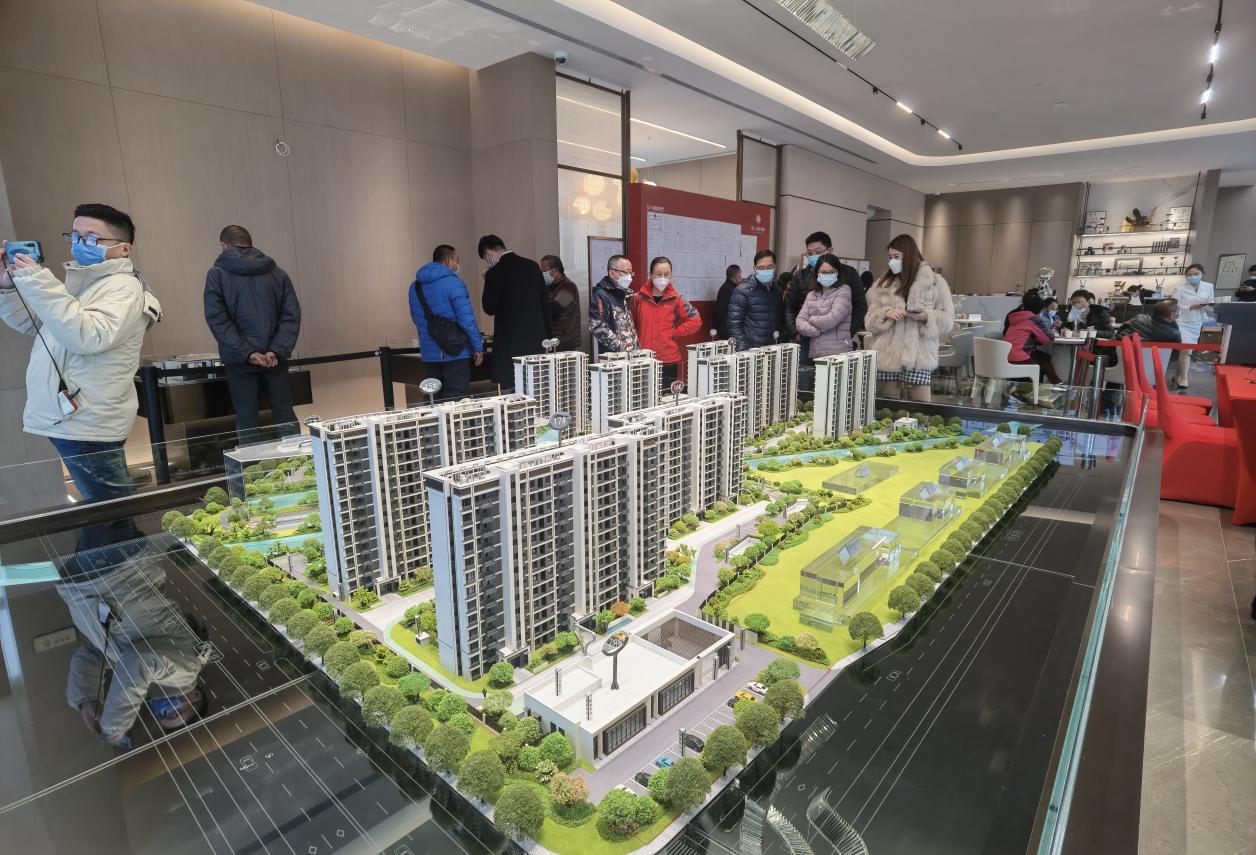 上海新房销售遇冷:有别墅房源直降29万元,市区热盘不再拼积分